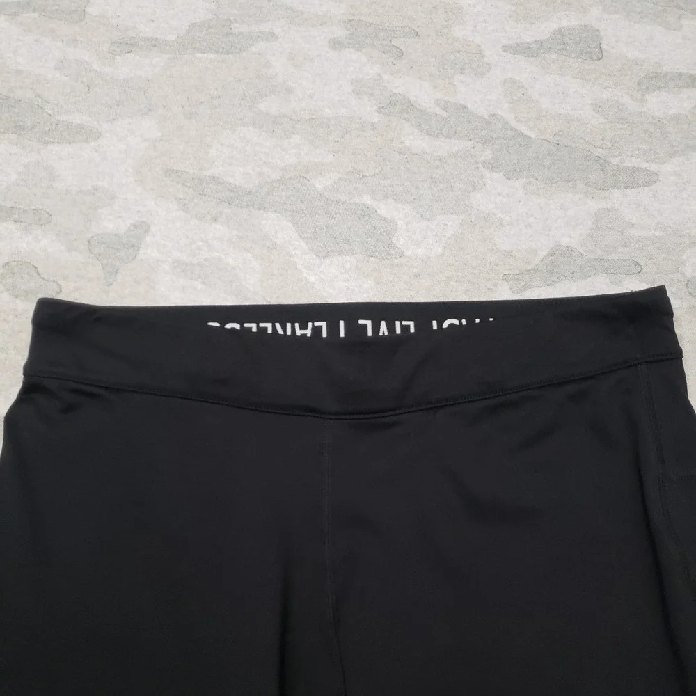 Nike Leggings Womens Small Black Capri Dri-Fit Pull‎ On